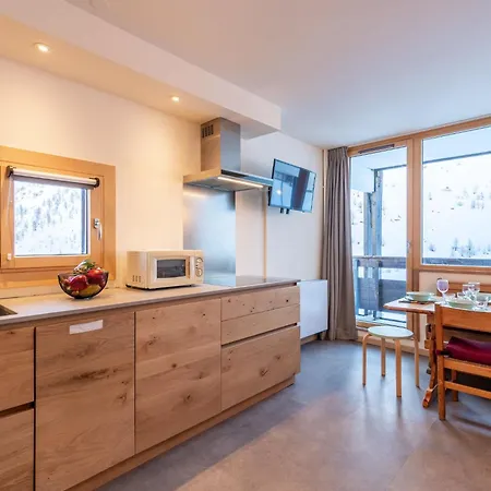 Club - Lavachet-10 By Interhome Apartment